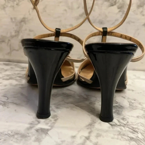 Cole Haan Women’s Strappy Heel Patent Leather/Cream with Ankle Strap-Size 8.5B - Picture 6 of 11